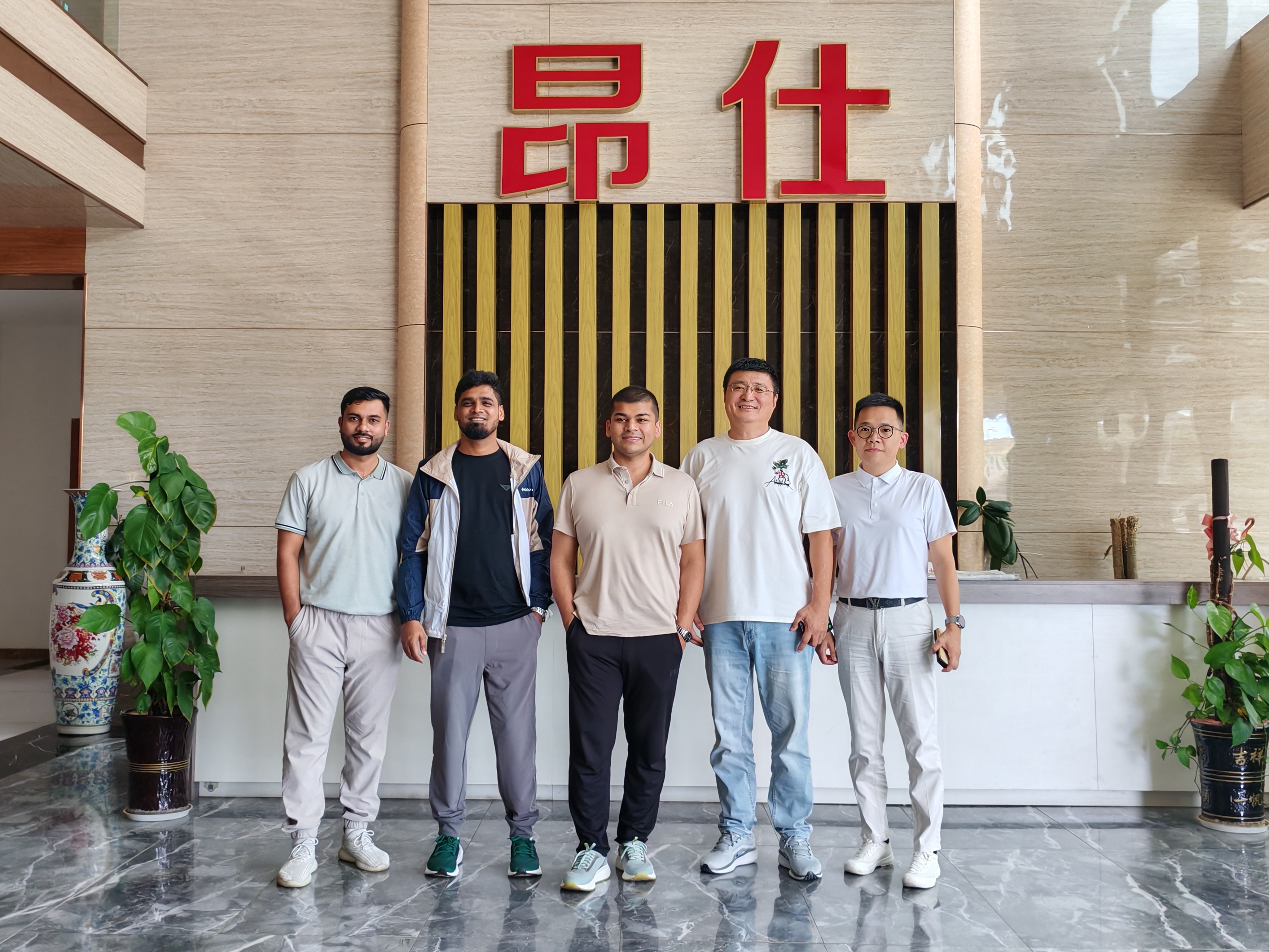 江西昂仕新材料科技有限公司与国外客户达成初步合作意向，迈向国际市场新征程